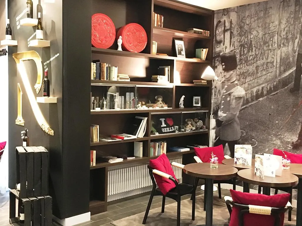 Mercure Hotel & Residenz Berlin Checkpoint Charlie 4*,