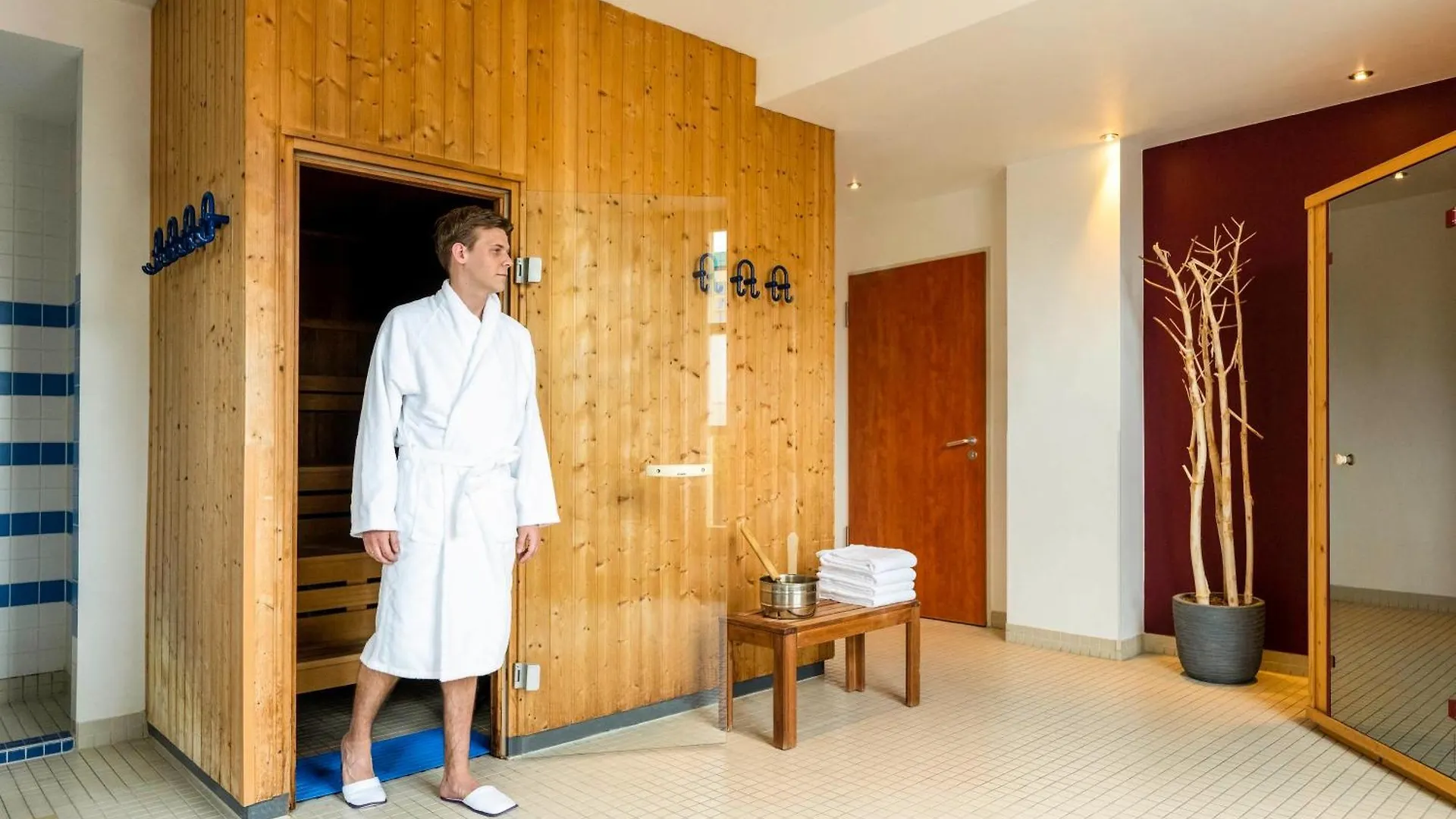 Mercure Hotel & Residenz Berlin Checkpoint Charlie 4*,  Alemania