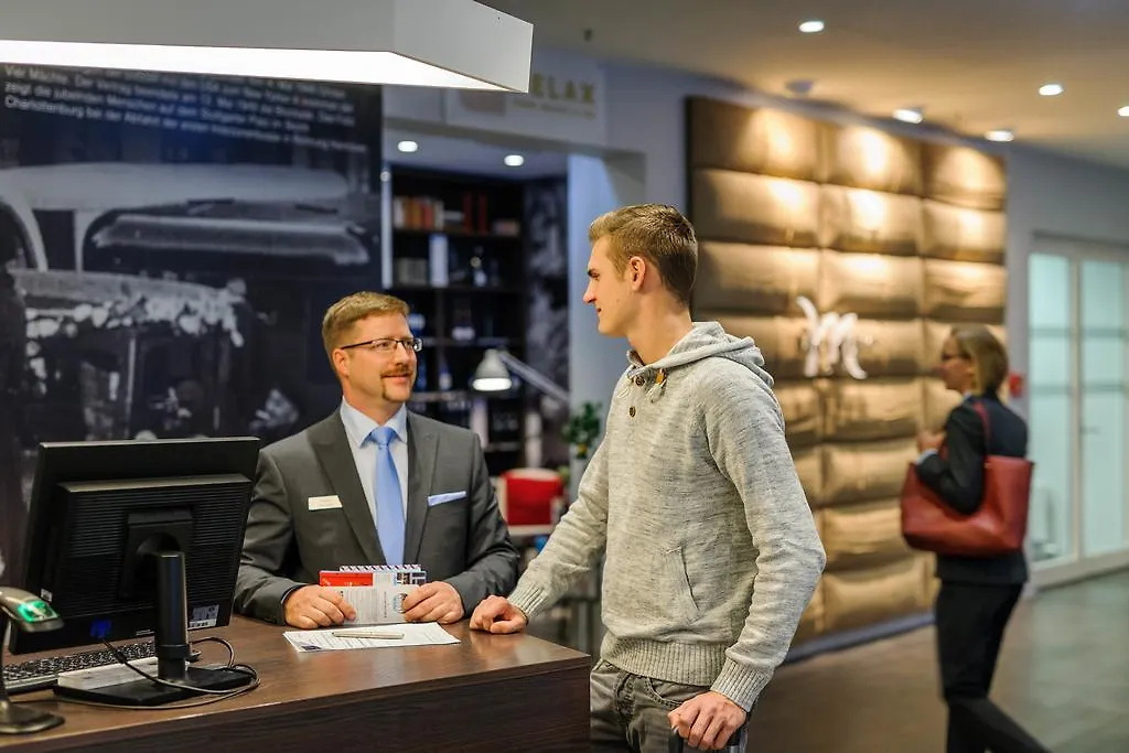 Mercure Hotel & Residenz Berlin Checkpoint Charlie 4*,