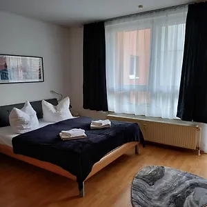Apartamento Business, Berlín