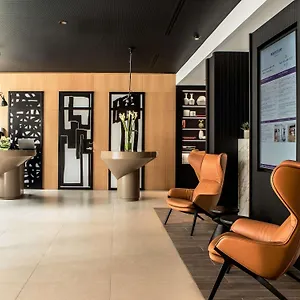 Mercure 17 Batignolles מלון פריז